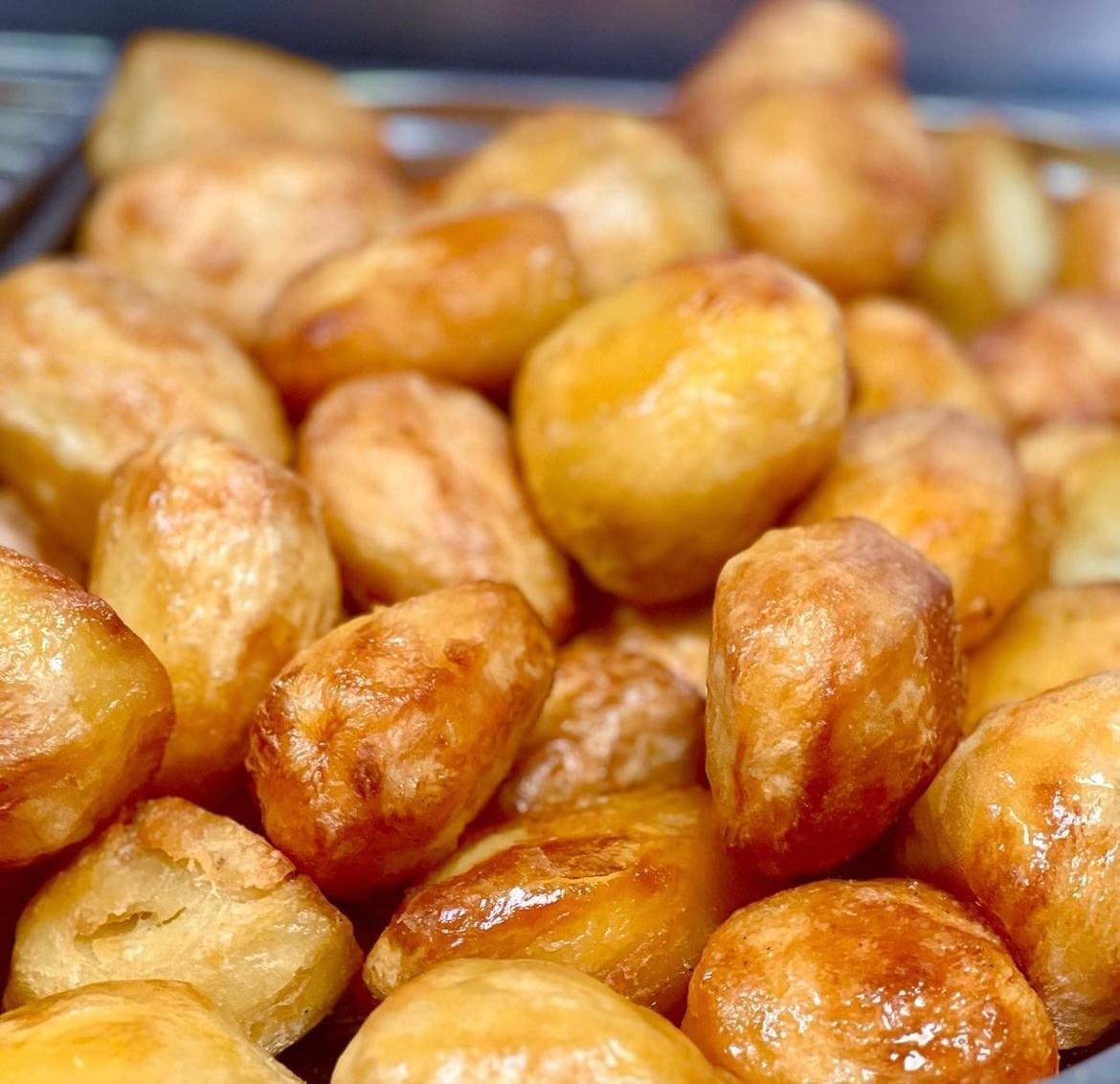 roast potatoes by Simon Wood