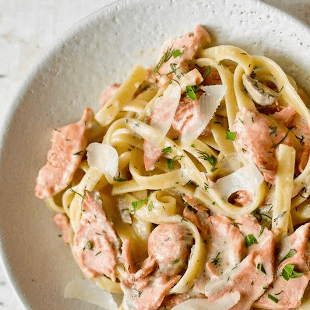 Garlic and herb salmon pasta